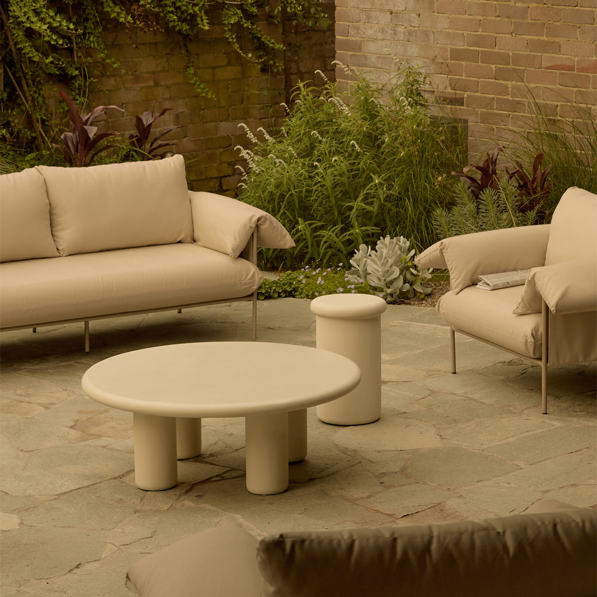 Alva Outdoor 2 Seat Sofa